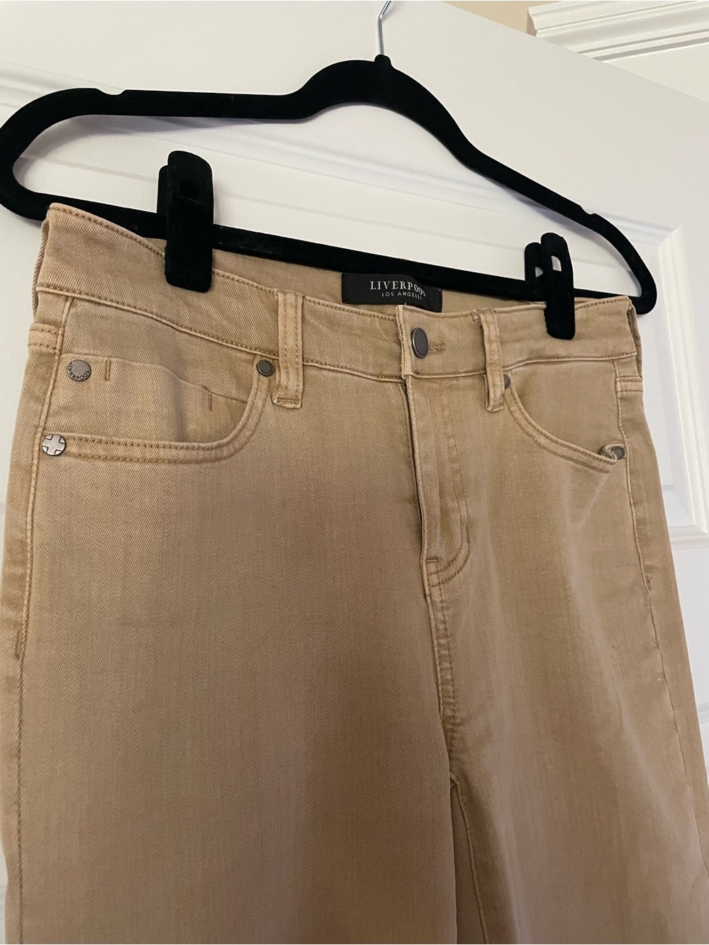 Liverpool Hannah Crop Flare Jean, Frayed-Hem, size 4/27, tan - Picture 2 of 6